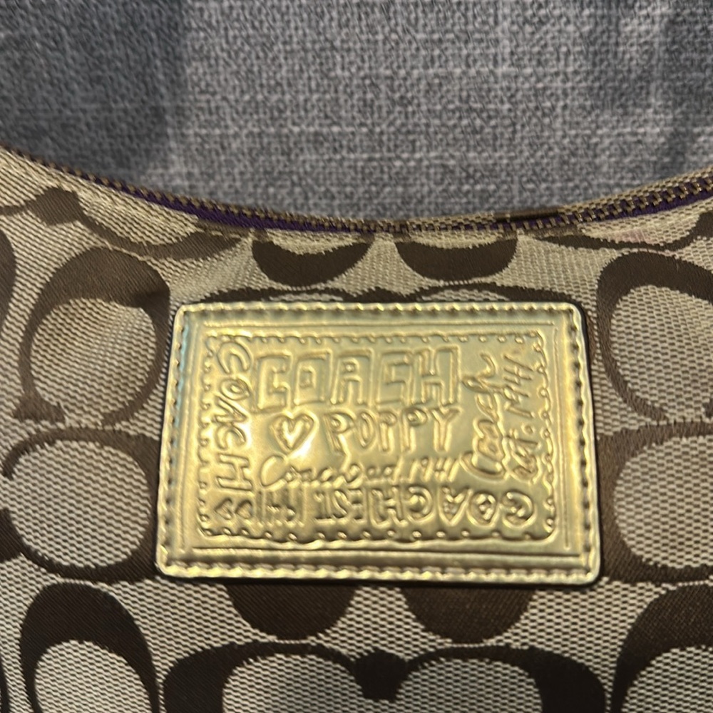 Coach Poppy shoulder bag purple & gold canvas Serial -F1020-15880 - Picture 4 of 17